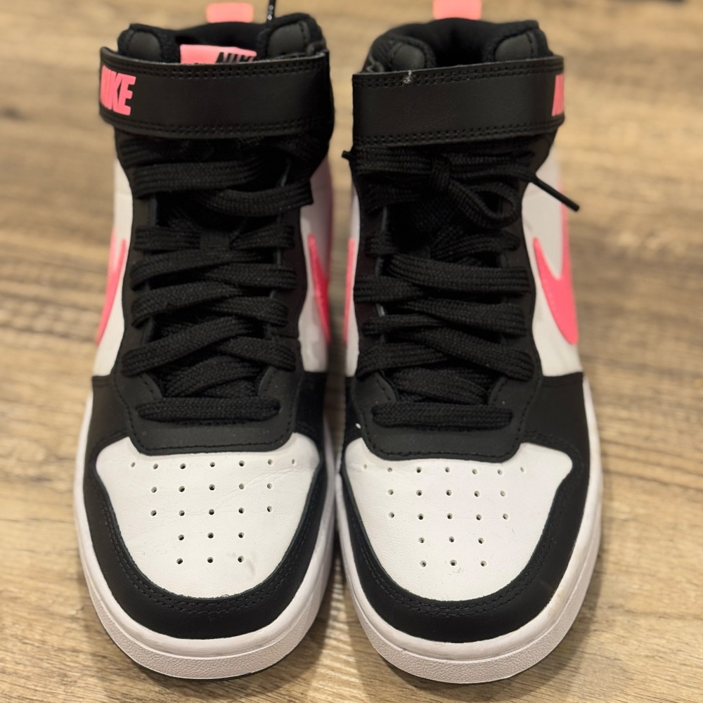 Nike Court Borough Mid GS Sneakers – Black White Pink - Picture 8 of 8
